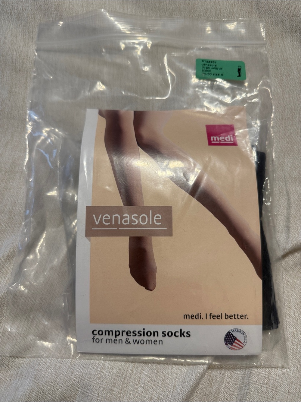 New Venasole Medi Compression Socks Men and Women Black Size Small Thigh Topband